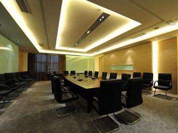 Paradise Hotel 4*