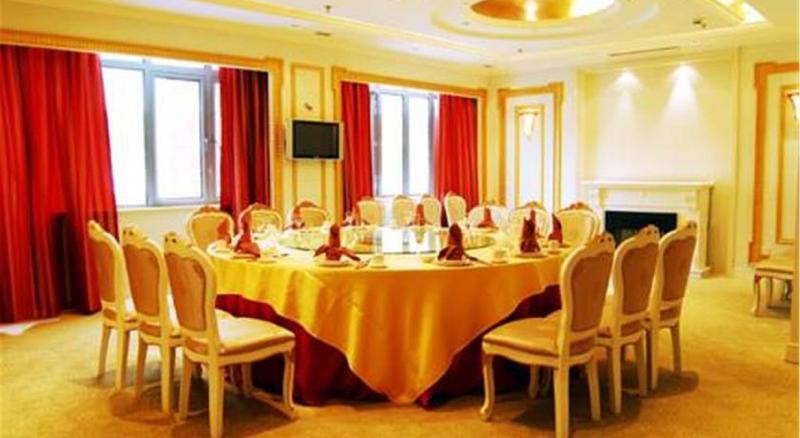 Paradise Hotel