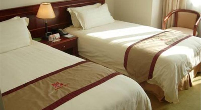 Paradise Hotel Shanghai