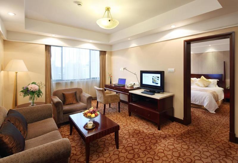 Hotel Paradise 4*